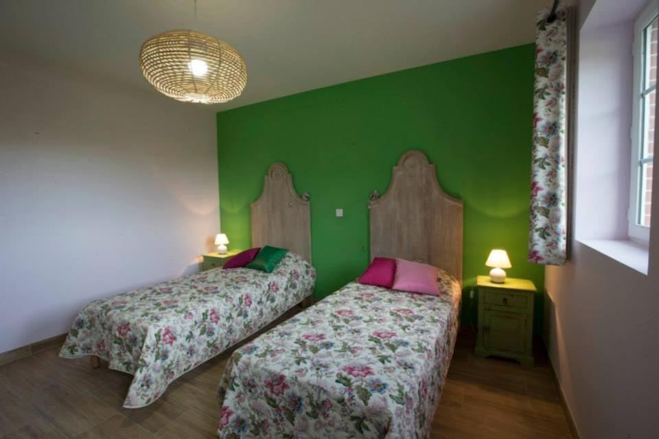 Le Parc De Crecy Bed & Breakfast Екстериор снимка